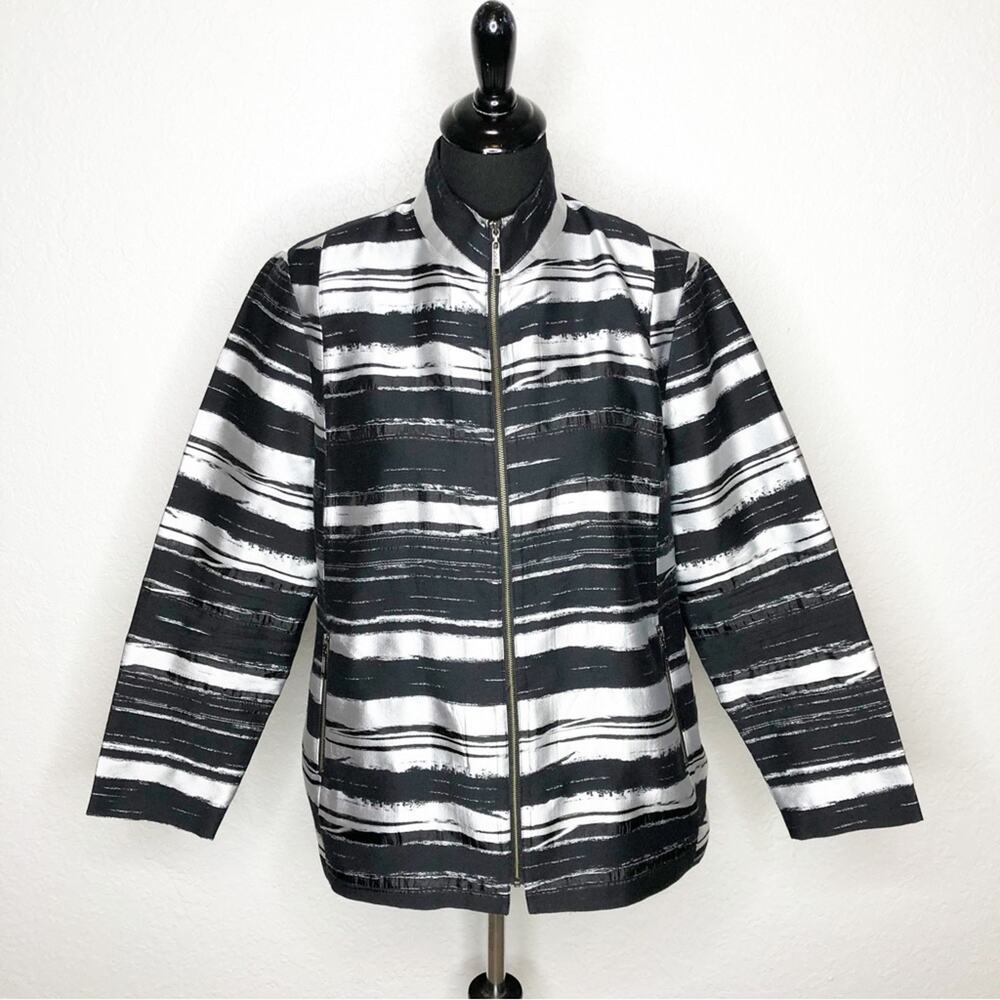 Misook black silver metallic abstract stripe full zip jacket size Large